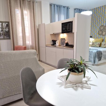 Del Parque Flats Galatas Malaga Apartment Exterior photo