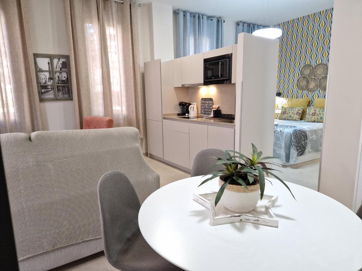Del Parque Flats Galatas Malaga Apartment Exterior photo